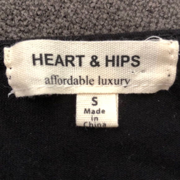 Black off the shoulder crop top - Picture 2 of 2